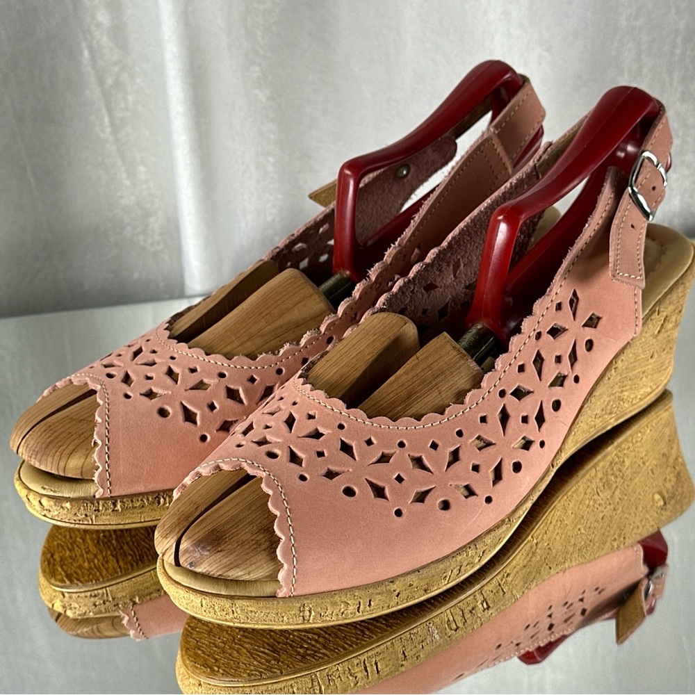 Spring Step Orella Sandals Laser Cut Leather Peep Toe Slingback Pink EU40 US 9